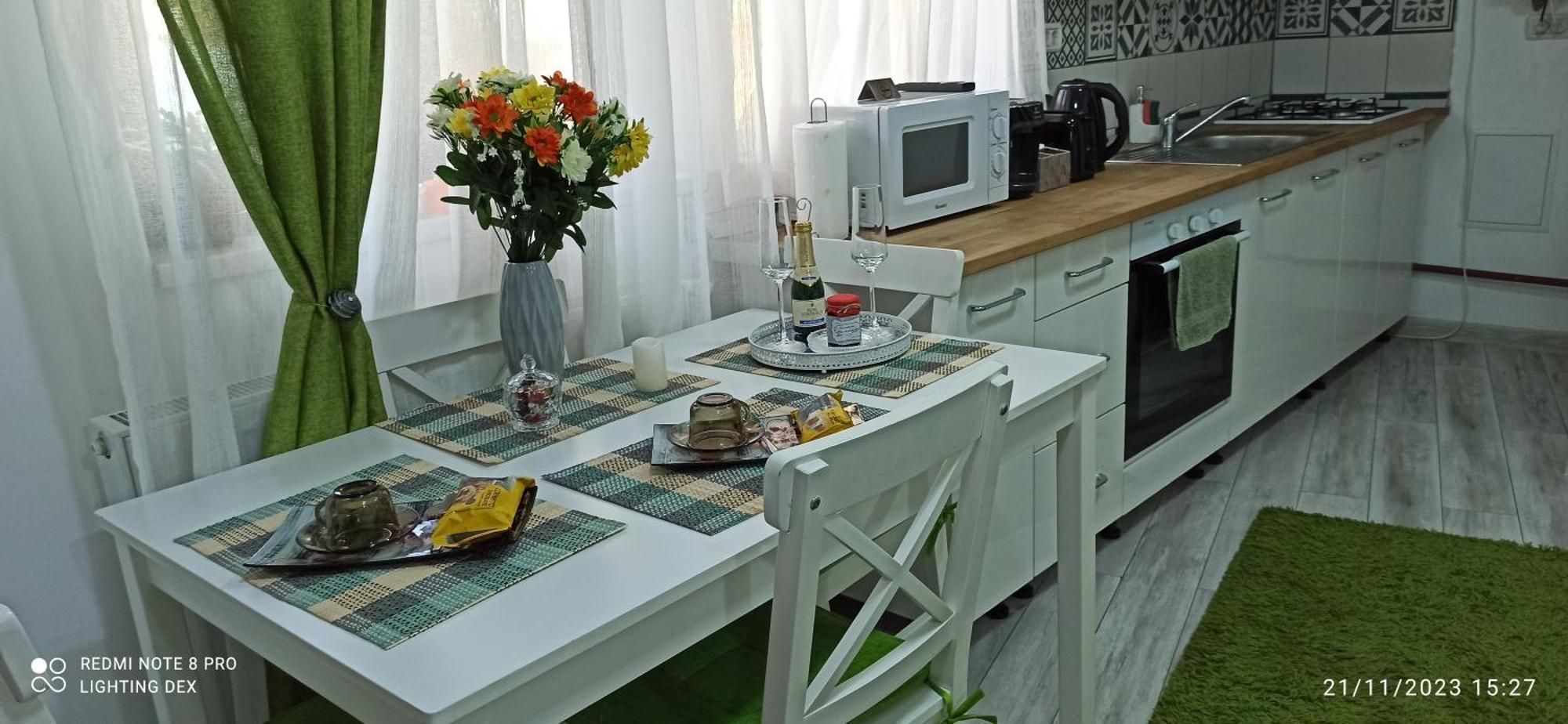 Comfortable Apartment University Square Bukarest Exterior foto