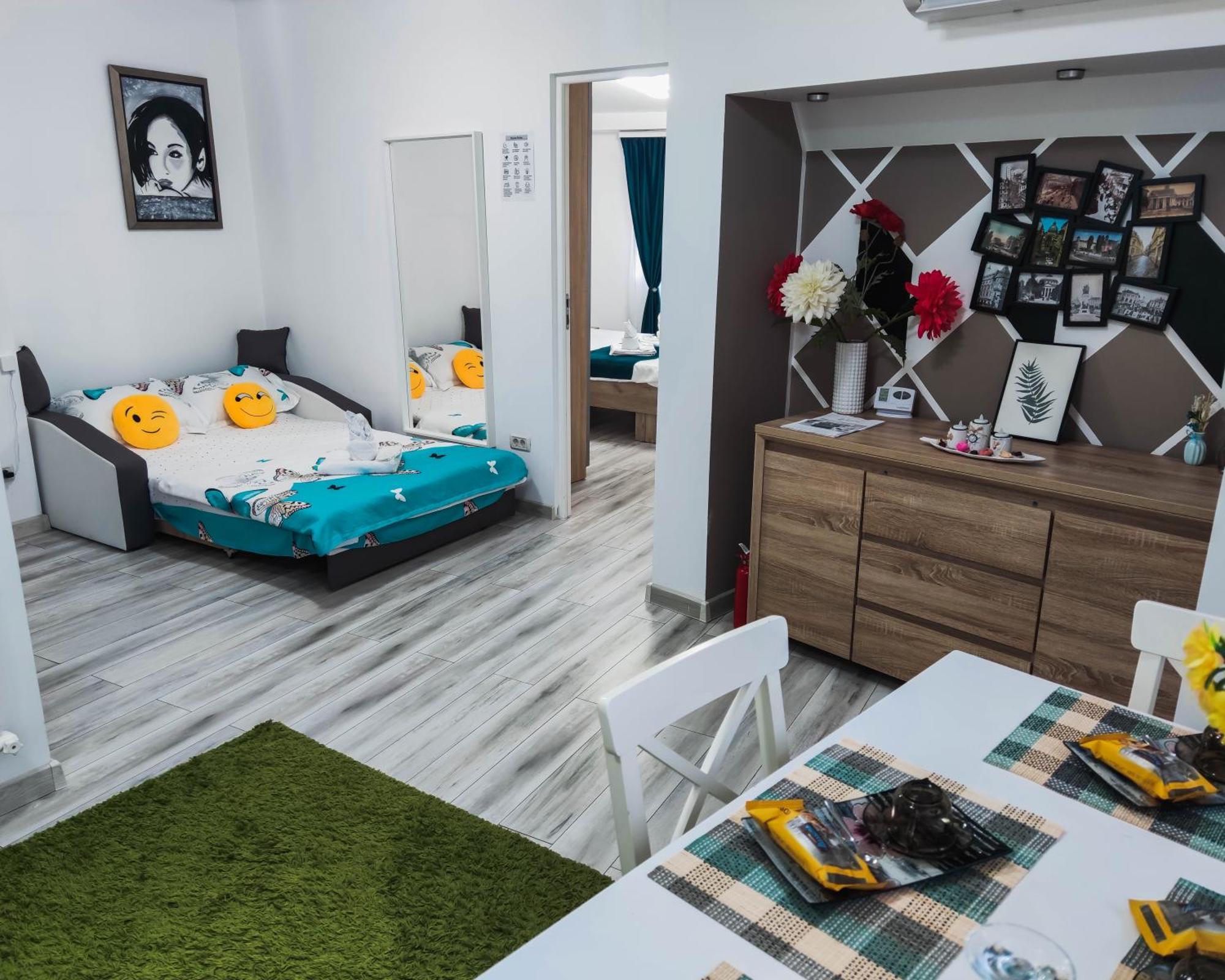 Comfortable Apartment University Square Bukarest Exterior foto